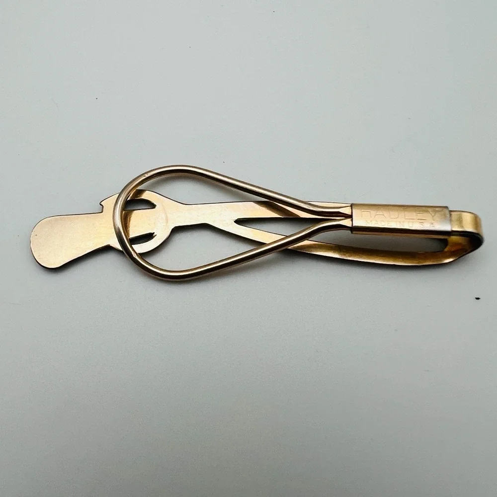 Vintage Hadley Tie Bar Gold Tone Knot Design Classic Business Made in‎ USA